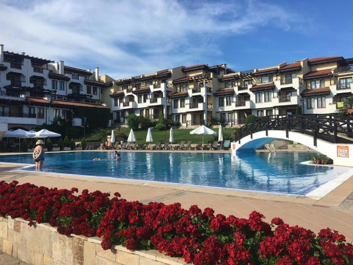 Luxory Apartament On The Seaside, Gradina Beach, St Nicholas Complex Chernomorets Ngoại thất bức ảnh